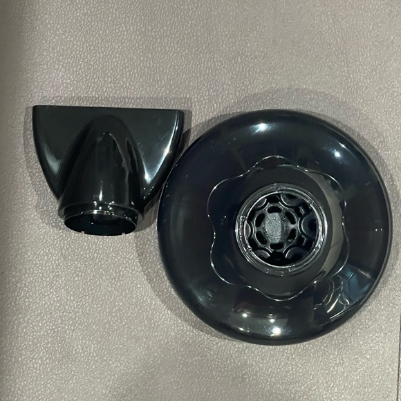 Infiniti PRO By CONAIR Lightweight Hair Dryer - Picture 7 of 9